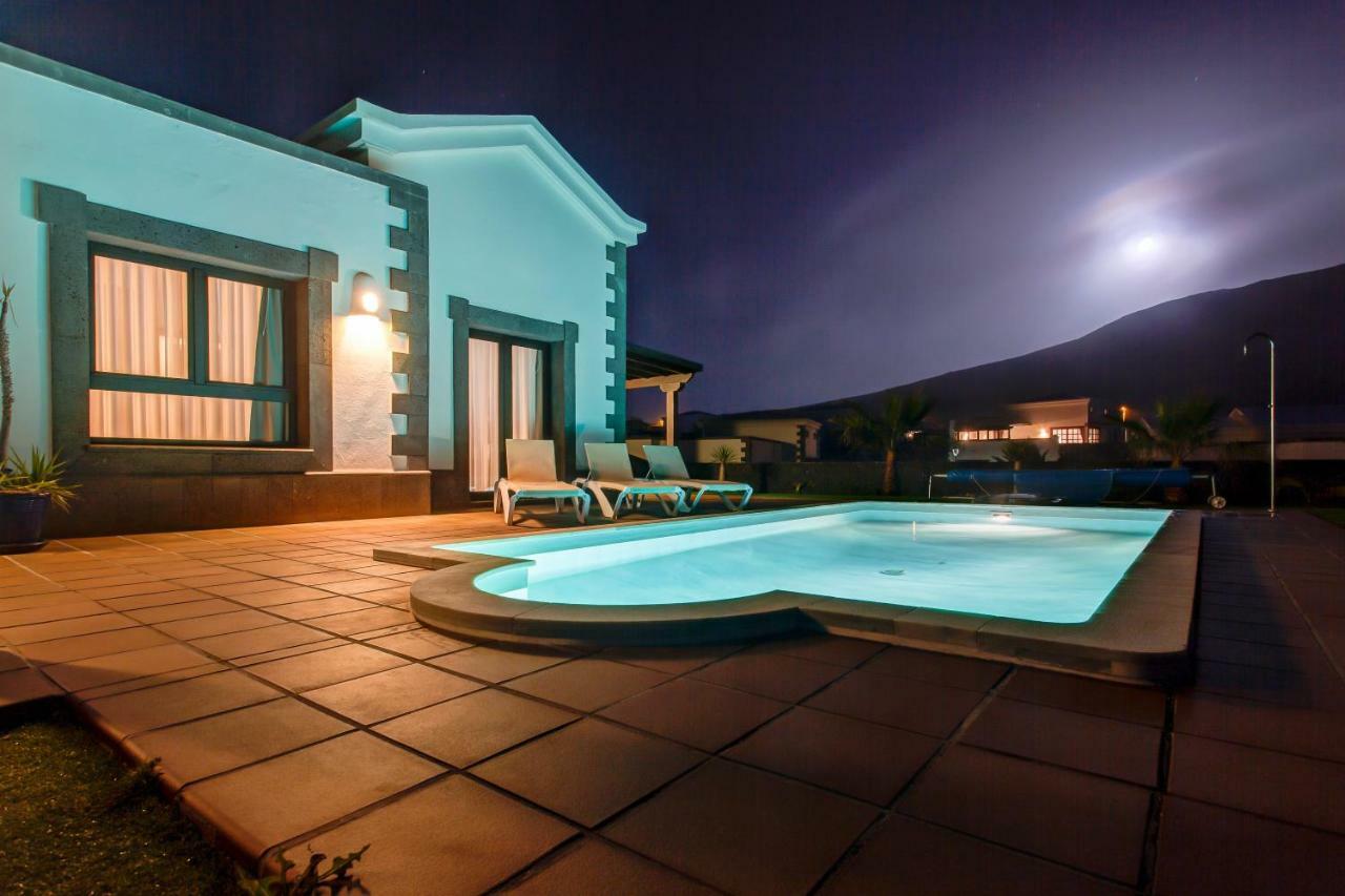 Villa Esterlicia Playa Blanca  Eksteriør bilde